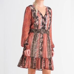 Dex Floral Paisley Tiered Mini Dress XL Boho Long Sleeve V-Neck Ruffle Flowy